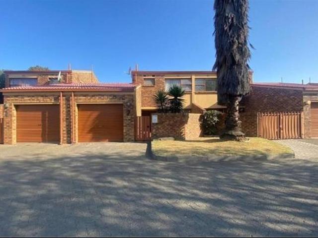 Townhouse for sale in Sedibeng, Gauteng