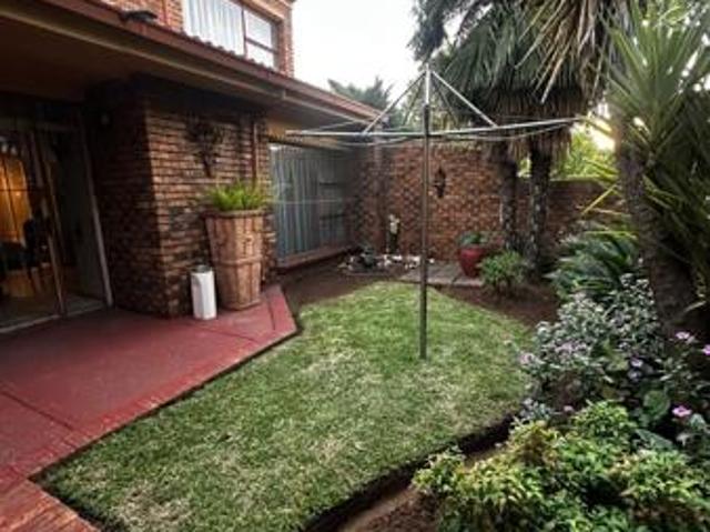 Townhouse for sale in Sedibeng, Gauteng