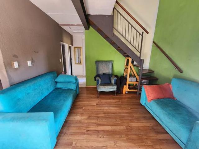 Townhouse for sale in Vanderbijlpark, Emfuleni Local Municipality
