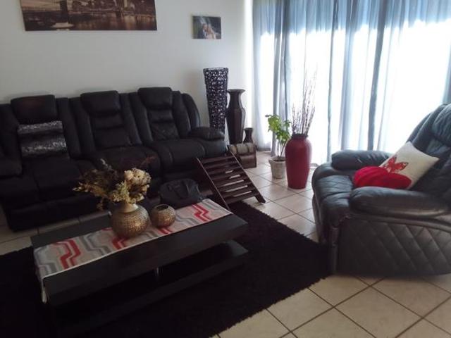 Townhouse for sale in Sedibeng, Gauteng