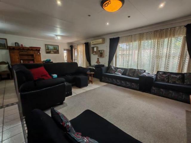 Townhouse for sale in Sedibeng, Gauteng
