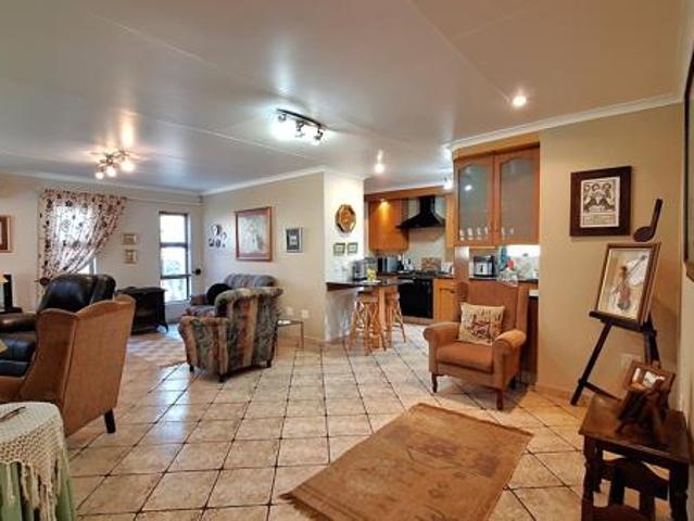 Townhouse for sale in Sedibeng, Gauteng