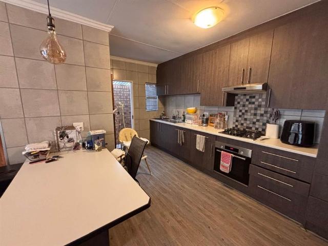 Townhouse for sale in Sedibeng, Gauteng