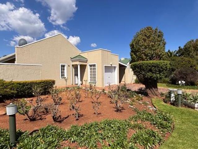 Townhouse for sale in Sedibeng, Gauteng