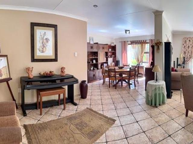 Townhouse for sale in Sedibeng, Gauteng