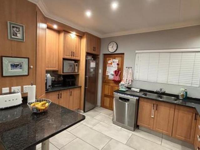 Townhouse for sale in Sedibeng, Gauteng