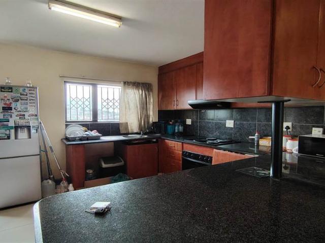 Townhouse for sale in Tongaat Beach, Kwazulu-natal
