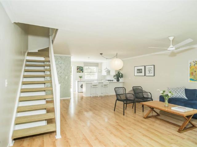Townhouse for sale in Cape Town, Western Cape