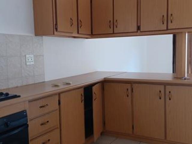 Townhouse for rent in Vryburg, Naledi Local Municipality