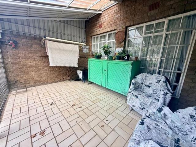 Townhouse for sale in Vryheid, Kwazulu-natal