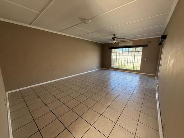 Townhouse for rent in Vryheid, Kwazulu-natal