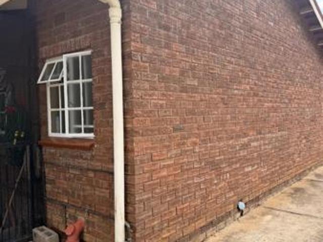 Townhouse for sale in Vryheid, Kwazulu-natal