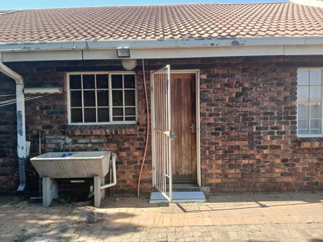 Townhouse for sale in Sedibeng, Gauteng