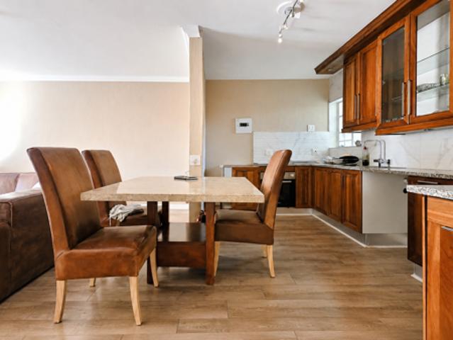 Townhouse for rent in Waterkloof, Gauteng