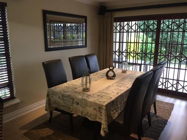 Townhouse for rent in Seaview, Kwazulu-natal