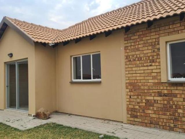 Townhouse for sale in Tlhabane, North West