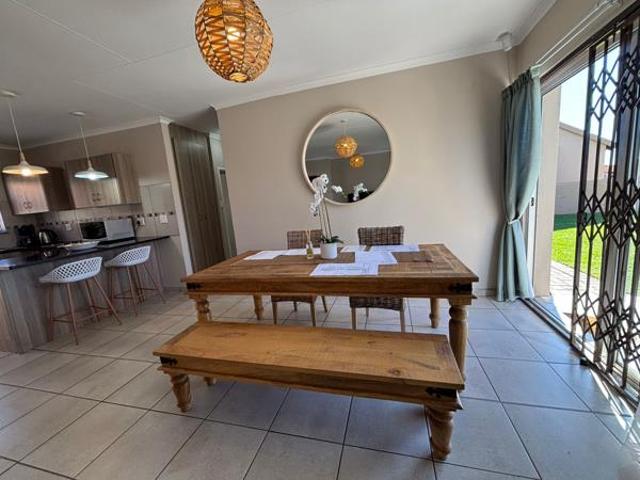 Townhouse for sale in Tlhabane, North West