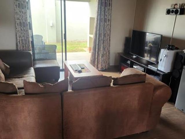 Townhouse for sale in Tlhabane, North West