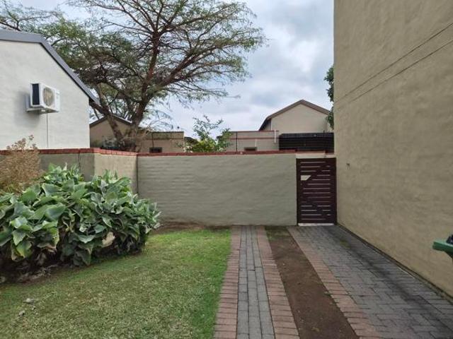Townhouse for rent in Tlhabane, North West