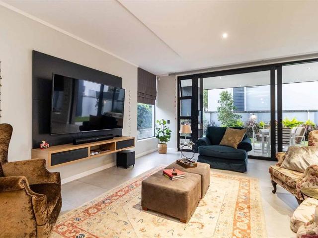 Townhouse for sale in Waterkloof, Gauteng