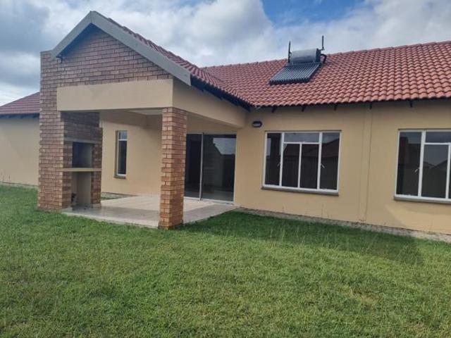 Townhouse for sale in Tlhabane, North West