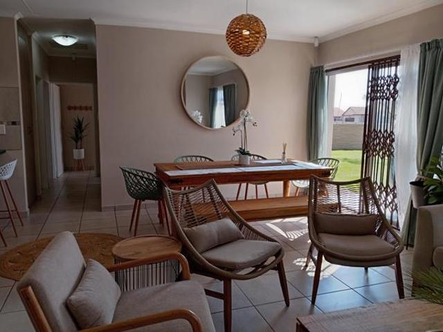 Townhouse for sale in Tlhabane, North West
