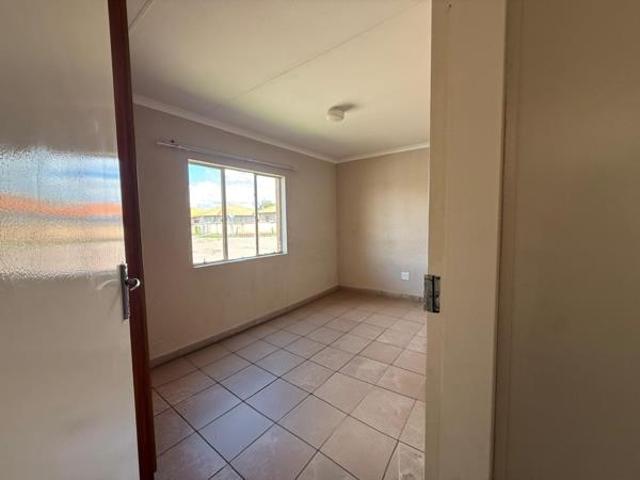 Townhouse for sale in Tlhabane, North West