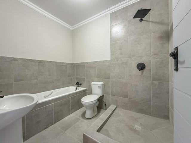 Townhouse for sale in Tlhabane, North West