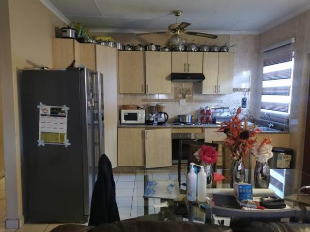Townhouse for sale in Tlhabane, North West