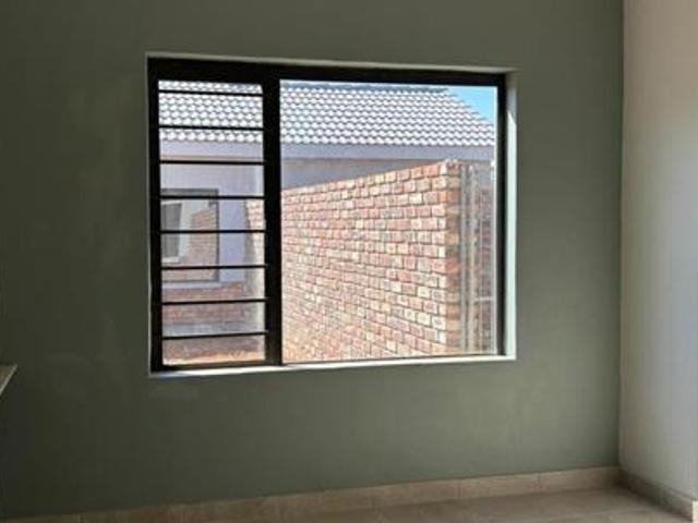 Townhouse for sale in Tlhabane, North West