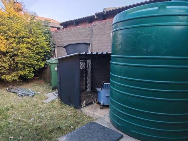 Townhouse for sale in Tlhabane, North West
