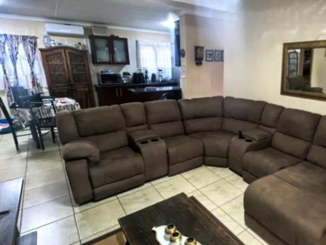 Townhouse for sale in Tlhabane, North West