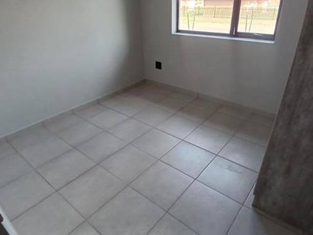 Townhouse for rent in Tlhabane, North West