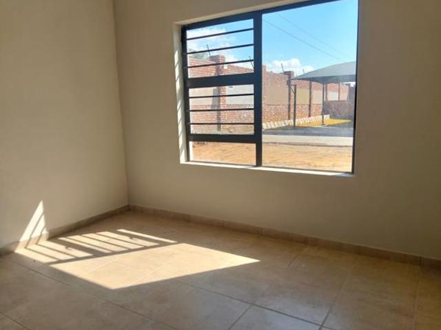 Townhouse for sale in Tlhabane, North West
