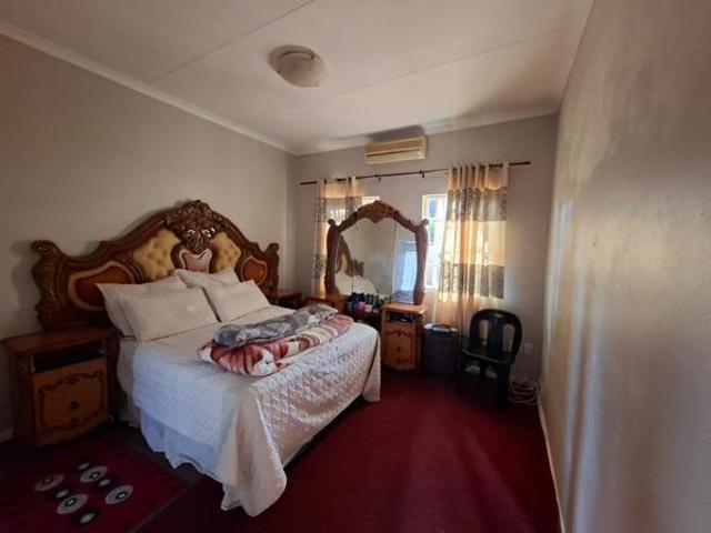 Townhouse for sale in Tlhabane, North West