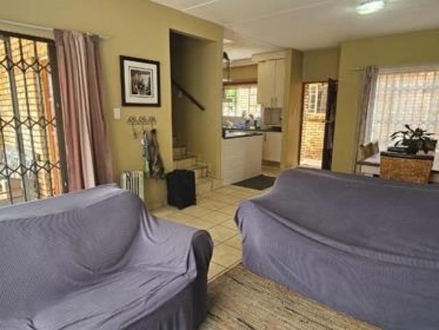 Townhouse for sale in Tlhabane, North West