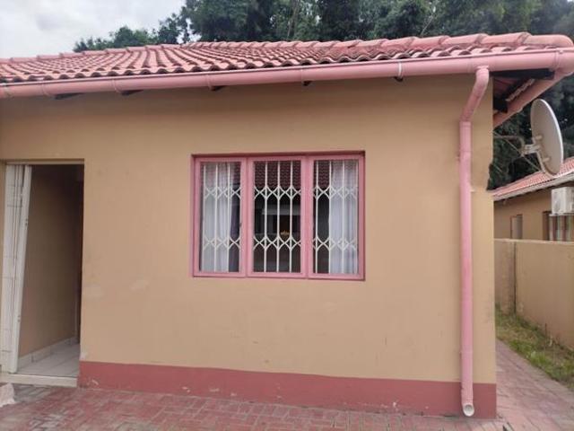 Townhouse for sale in Tlhabane, North West