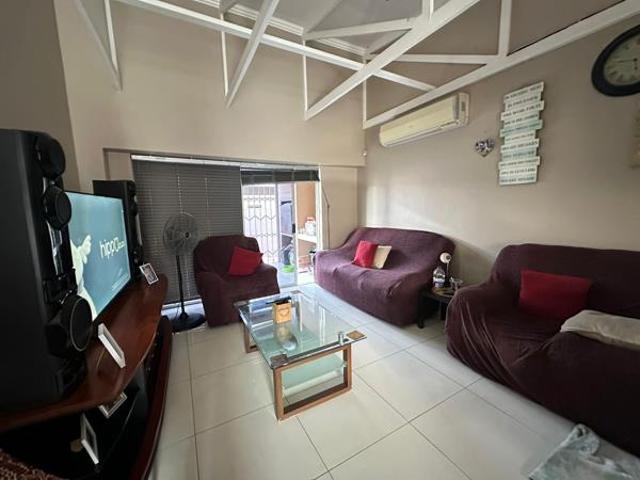 Townhouse for sale in Tlhabane, North West