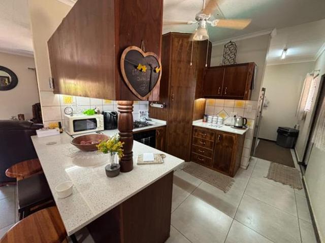 Townhouse for sale in Rustenburg Local Municipality, Bojanala Platinum District Municipality