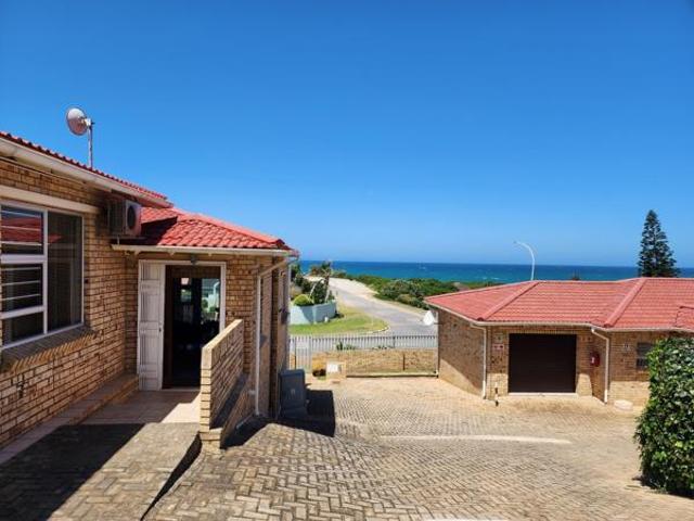 Townhouse for sale in Cape St Francis, Eastern Cape