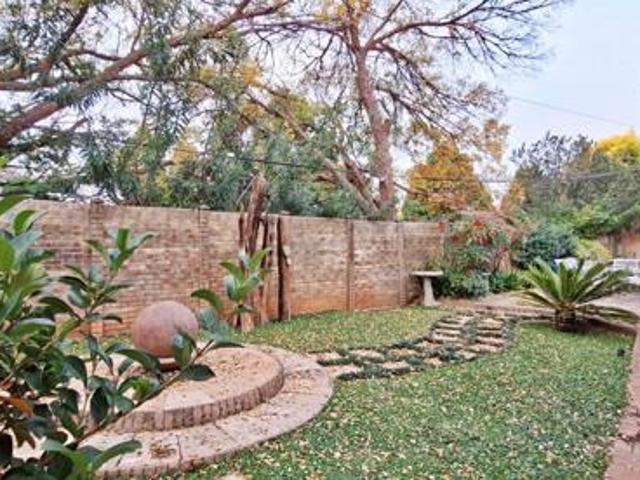Townhouse for sale in Bloemfontein, Free State