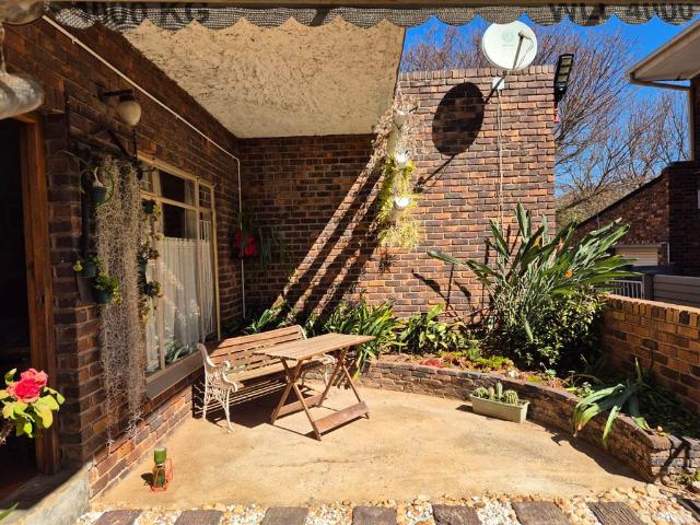 Townhouse for sale in Seshego, Limpopo