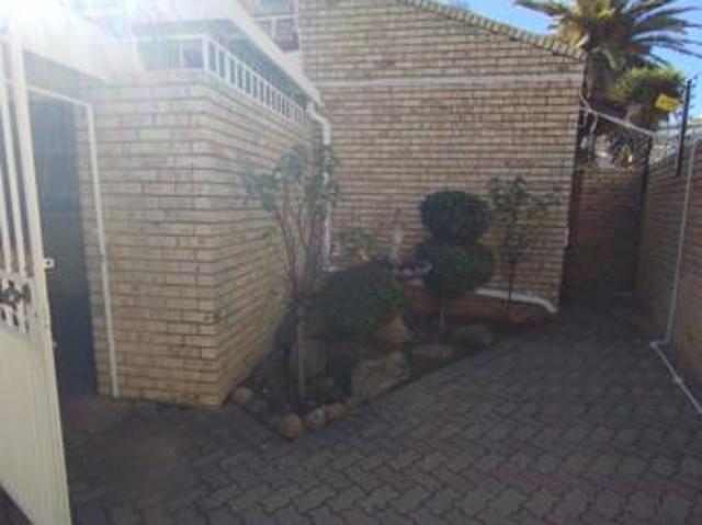 Townhouse for rent in Lejweleputswa, Free State