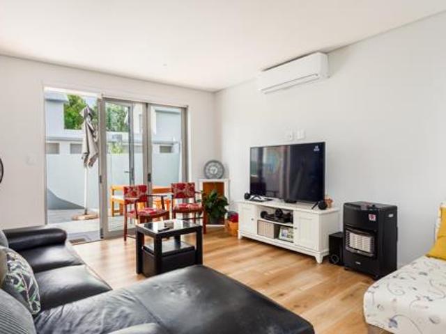 Townhouse for rent in Bergsig, Durbanville
