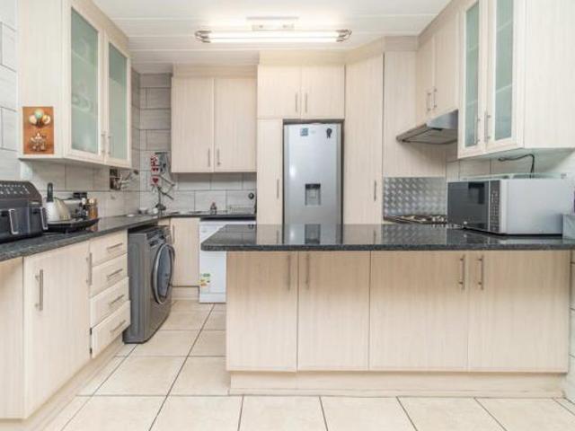 Townhouse for sale in Westonaria, Gauteng
