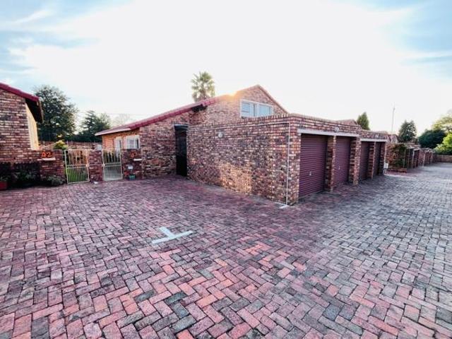 Townhouse for sale in Westonaria, Gauteng