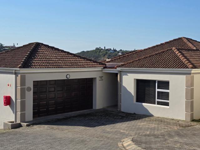 Townhouse for sale in Bushmans River Mouth, Eastern Cape