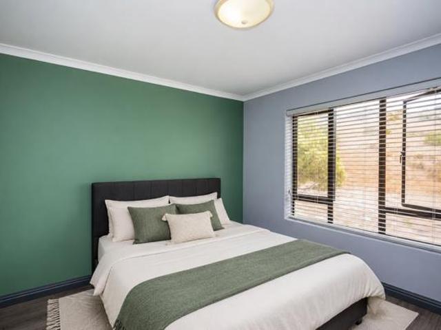 Townhouse for sale in Cape Town, Western Cape