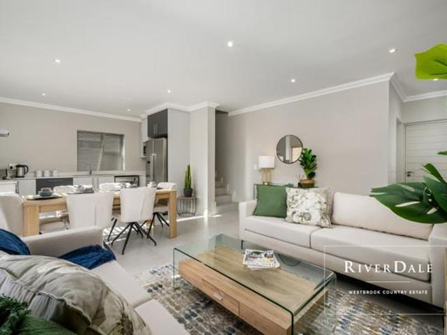 Townhouse for sale in Port Elizabeth, Eastern Cape