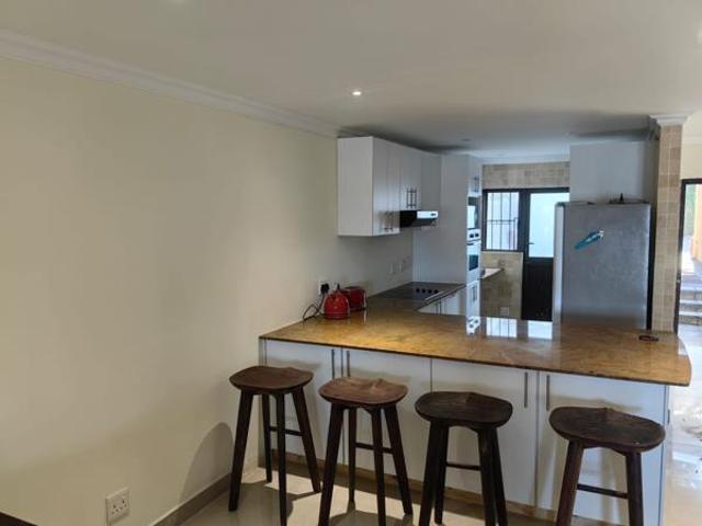 Townhouse for sale in Umdloti, Kwazulu-natal